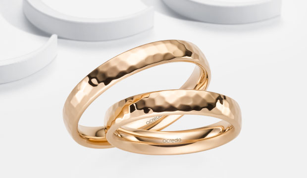 Hammered trouwringen | acredo